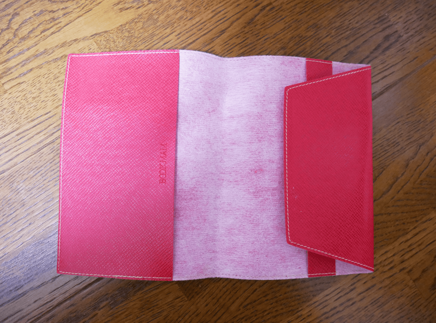 BOOKMAM(ブックマム)のブックカバー