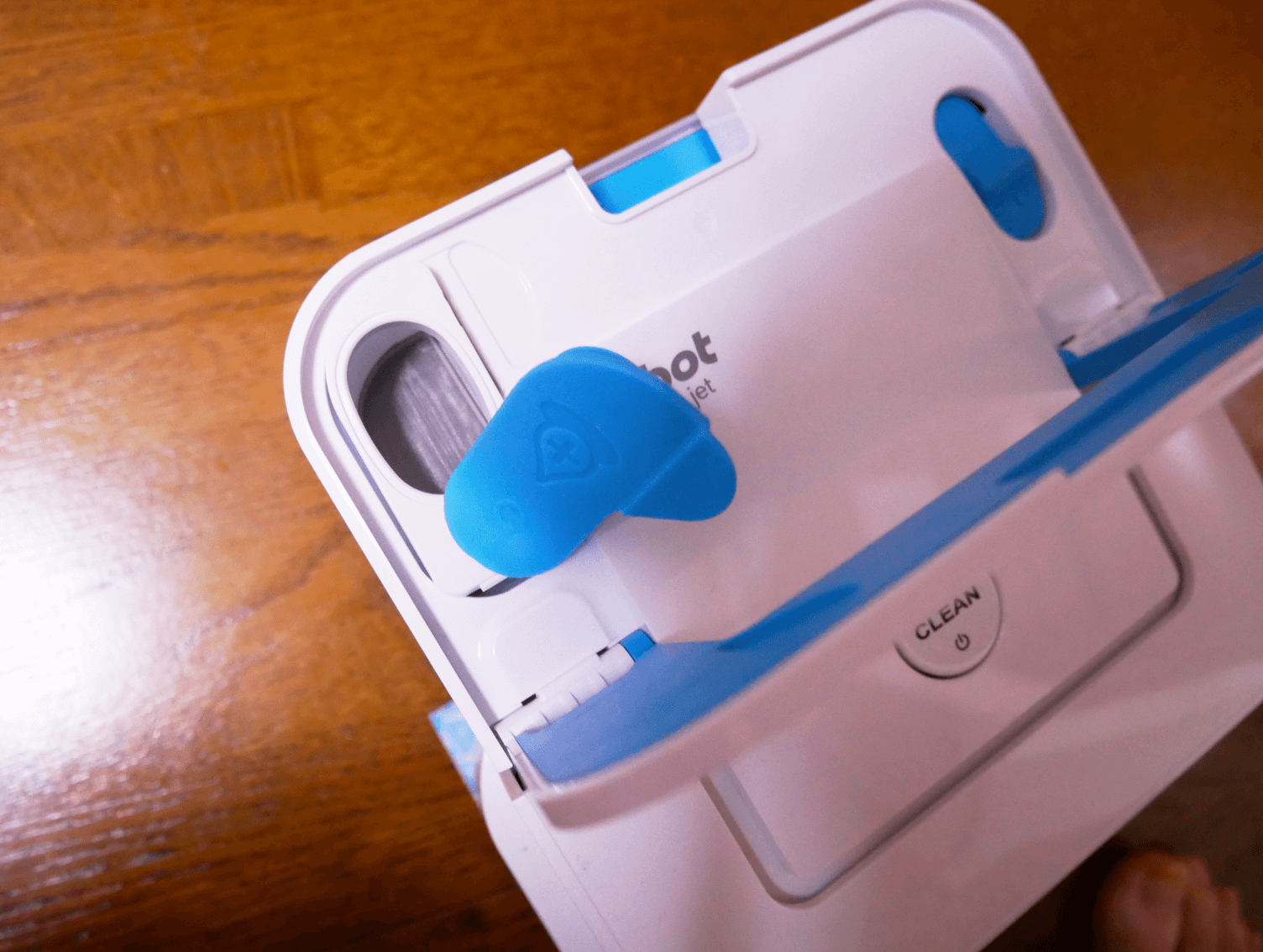 irobotブラーバの給水口